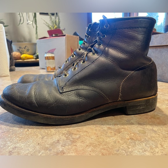 Frye Arkansas, well loved 12 - Picture 2 of 12